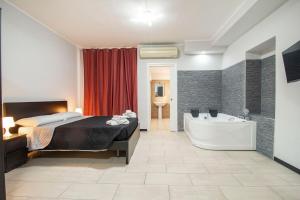 Royal Playa Suite and Apartament -private parking- self chek out