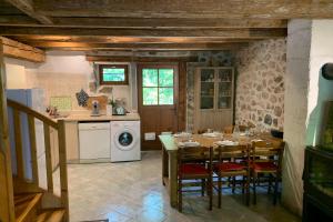 Appartements Cosy flat in an old farmhouse with garden in Seynod - Welkeys : photos des chambres