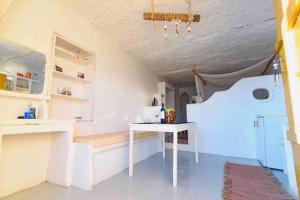 Traditional Syrma Nikos