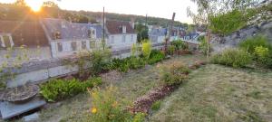 Appartements Loches : gite de charme independant avec jardin : photos des chambres