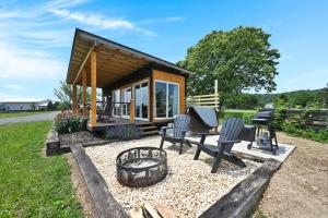 Pine Grove Scenic View Unforgettable Love Getaway