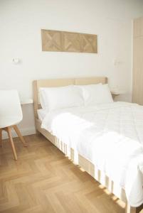 Eclectic Design Studio #01 in Aristotelous