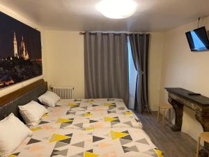 Hotels Grand Hotel de Clermont : photos des chambres