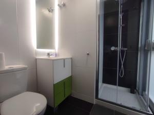 1B. Estudio muy luminoso en el corazón del tapeo.