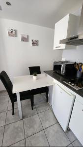 Charmant studio 2* rdc+ terrasse & parking privé