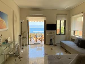 Messinian Seaview Mezonette #Private Beach#Unoblu®