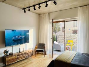 Studio Mango wPatio & Parking