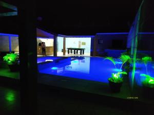 CASA DE TEMPORADA