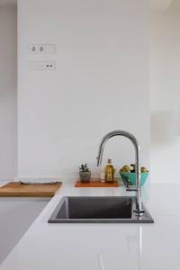 APQ SUITES - Apto 5B - Puerto Deportivo Gijón