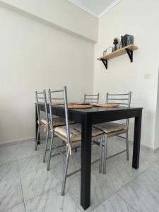 WildCalypso-2- Bedrooms Fully Equipped with Private Parking