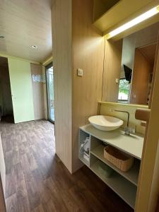 MAGNOLIA HOUSE by the RIVER XL 