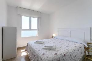 PLAYA PONIENTE, COBLANCA XVI (A 200m DE LA PLAYA)