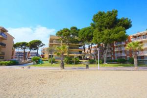 LITORAL COSTA DORADA - TXINGUDI Only families