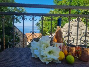 Sea view stone house Donkey