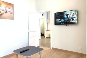 Appartements Appart'Village Le Creusot N3 NeufNetflix : photos des chambres