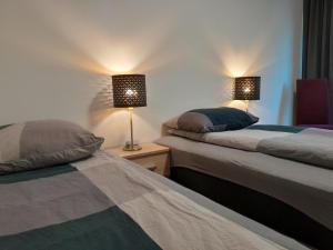 Sleep and Relax - Few minutes drive to the Ferry, Lalandia and the Femern Tunnel project