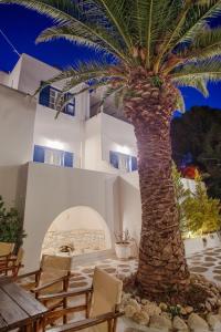 Nicos Studios & Apartments Paros Greece