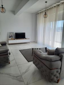 Apartment with city view