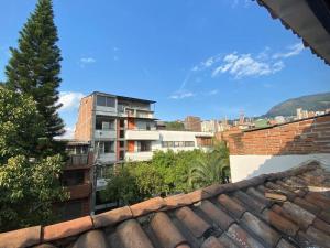 PROVENZA Poblado Apartamento para 4 personas MAN302 By Roots Rentals