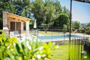 Bastide Toujours Dimanche, Maison de vacances avec vue & piscine privée - 茹卡