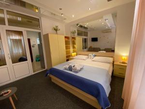 Studio apartment and rooms ADRIA