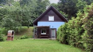 Two-Bedroom Chalet room in Iskierkówka