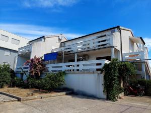 Apartments VILKO 