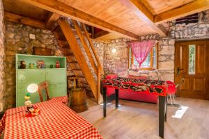 House Seka