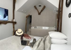 Love hotels Tamarin & Capucin Suite Balneo : photos des chambres