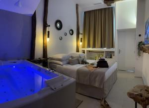 Love hotels Tamarin & Capucin Suite Balneo : photos des chambres