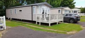 Belfry 2 - Luxury spacious family caravan - Macmerry