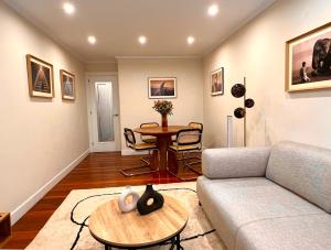 River Deluxe con Garaje gratis