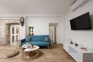 Holiday Stone House - Fumarea