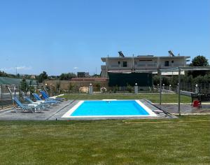 Athens Countryside resort with pool