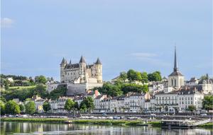 Maisons de vacances Awesome Home In Loire Authion With Heated Swimming Pool, Private Swimming Pool And 5 Bedrooms : photos des chambres