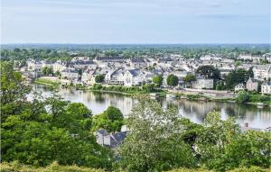 Maisons de vacances Awesome Home In Loire Authion With Heated Swimming Pool, Private Swimming Pool And 5 Bedrooms : photos des chambres