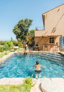 Maisons de vacances Celumare magnifique maison campagne piscine privative chauffee proche plage : photos des chambres