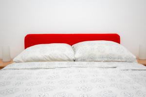 Apartments with parking space Povljana, Pag - 11516