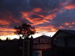 Mt Hutt Bunkhouse & Lodge