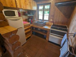 Maisons de vacances Gite Le Saulcy, 2 pieces, 3 personnes - FR-1-589-228 : photos des chambres