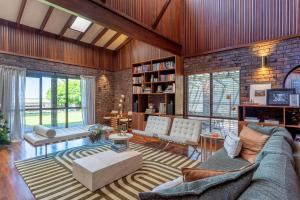 Summer of 81 I Private Properties