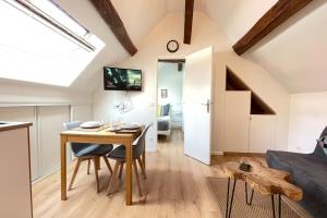 Appartements Le vieux MassyRER600mOrly20 minNetflixNeuf M13 : photos des chambres