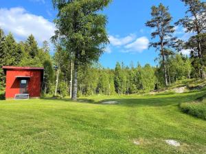 2 person holiday home in FÄRGELANDA-By Traum