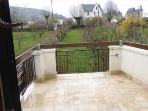 Maisons de vacances Gite Laissac, 4 pieces, 6 personnes - FR-1-601A-6 : photos des chambres