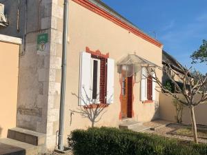 Maisons de vacances Gite Saint-Valentin, 2 pieces, 4 personnes - FR-1-591-442 : photos des chambres