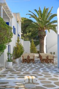 Nicos Studios & Apartments Paros Greece