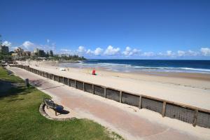 Levuka Unit 12 14 Moreton Pde