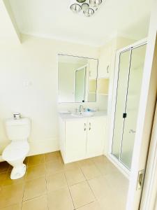 Jacaranda Place Motor Inn