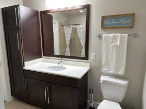 Luxury apt in perfect location