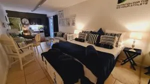 For U 2 Stay - Garsfontein